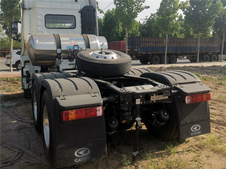 CAMC CNG 430HP Tractor Truck