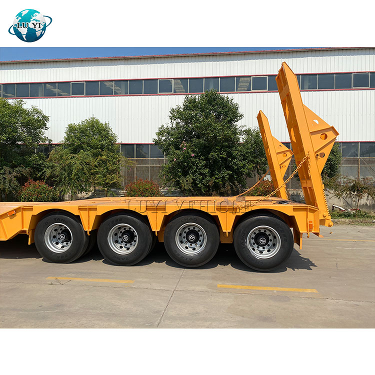 Detachable gooseneck  lowbed trailer
