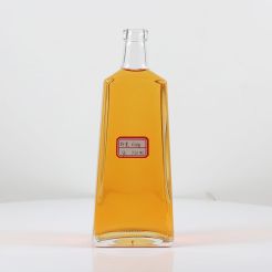 NC174 750ml Custom Glass Liquor Bottle