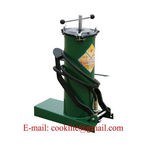 Foot Operated Grease Bucket Pump Pedal Lubrication Dispenser
