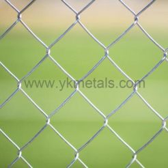 Chain Link Fence Chain Mesh Fencing Hot Dipped Galvanized Chain Link Fence